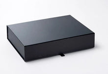 Load image into Gallery viewer, A4 Luxury Slimline Magnetic Gift Box - Wholesale (12)
